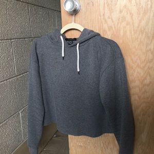 Cropped gray hoodie